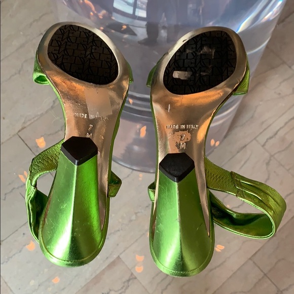 Metallic Green Heels by Diane von Furstenberg sz 7 - Picture 6 of 8